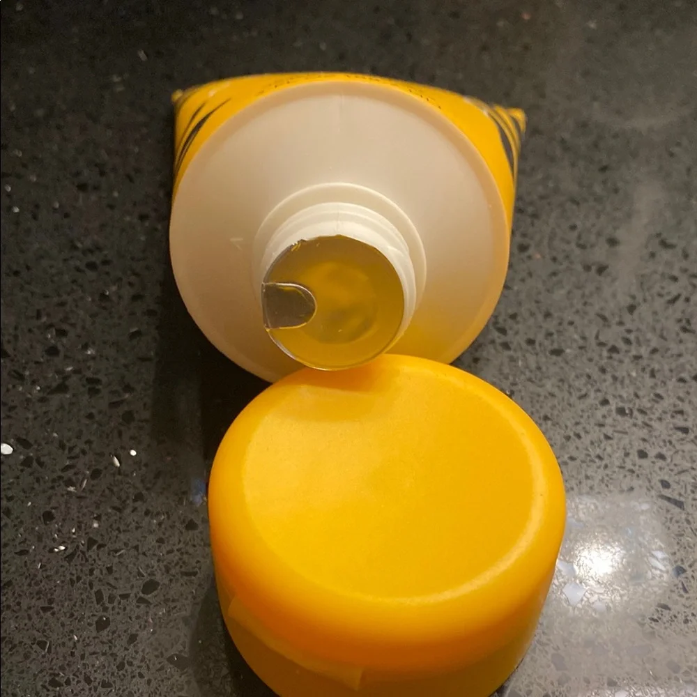 Pattern Leave-In Conditioner - Picture 3 of 3